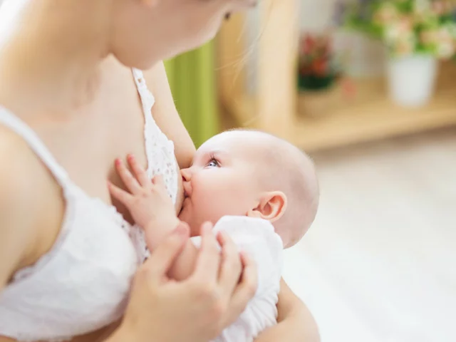 /the-benefits-of-breastfeeding-a-deeper-look-into-infancy-nutrition